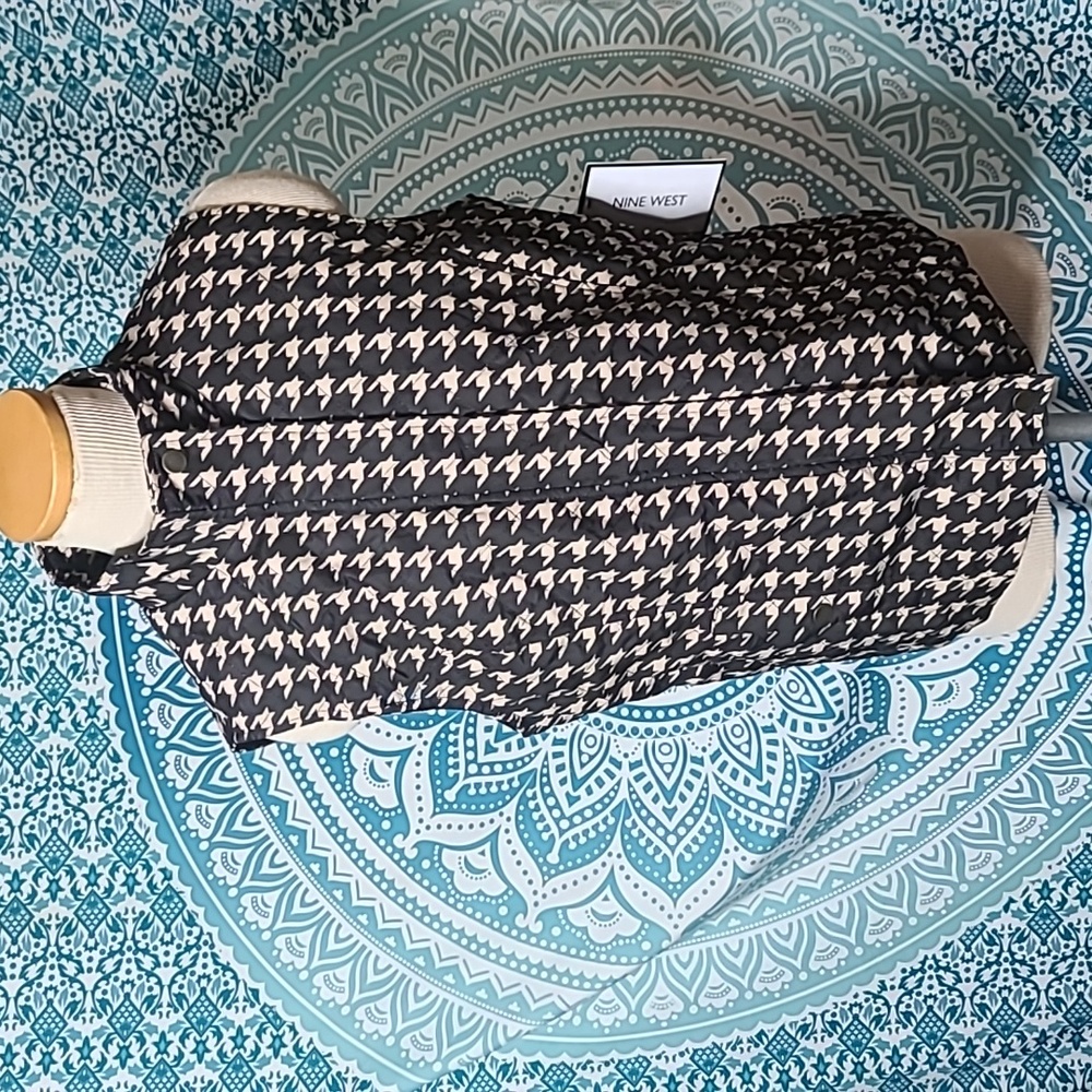 Nine West Houndstooth Pattern Vest